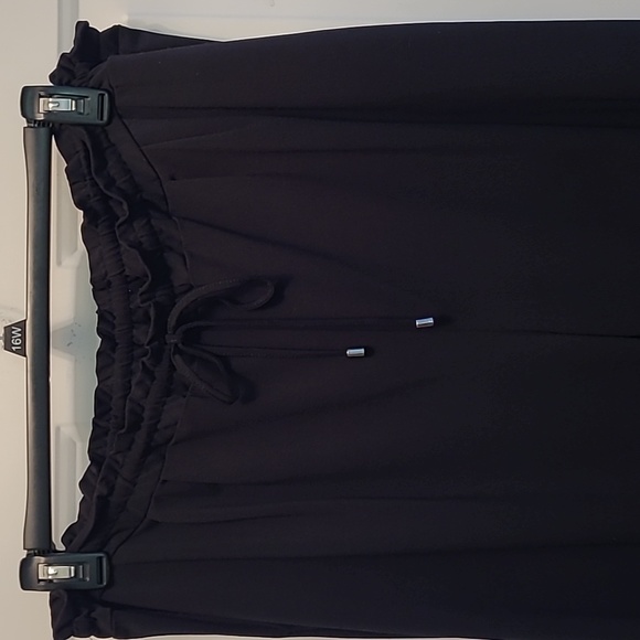Melissa Paige PXL Black dress pants, elastic waist with drawstring, roomy fit. - Picture 2 of 8